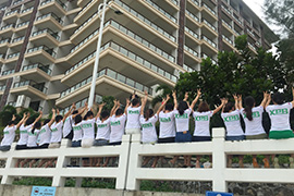 銷(xiāo)售部外出游玩